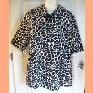 Luii Swing Coat Jacket Black & White Statement Print Size Small 3/4 Sleeve